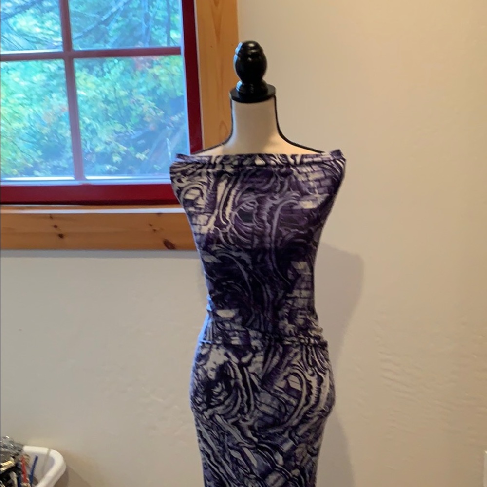 Very cool slinky form fitting dress